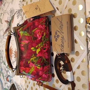 Patricia Nash Kelmscott Frame Satchel Purse Fushia Floral New With Tags
